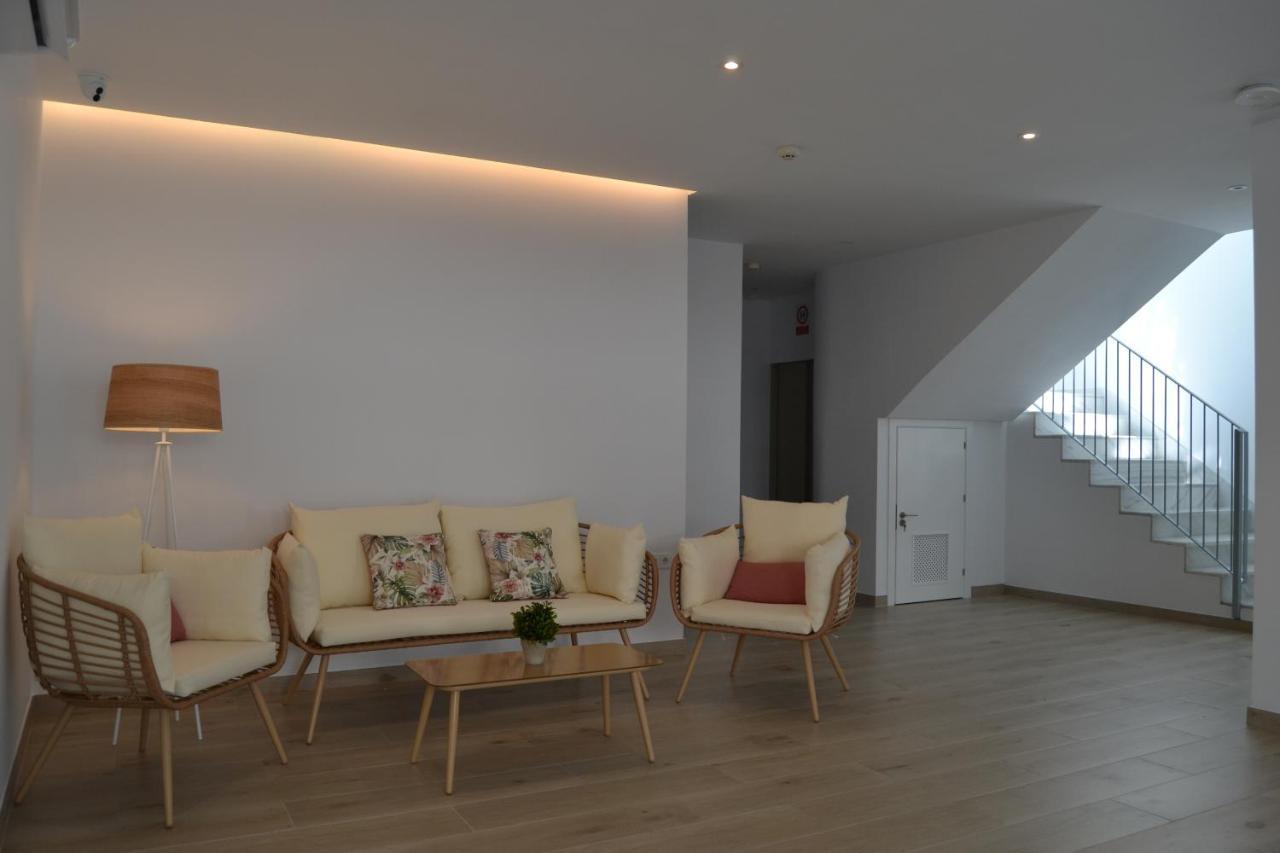 Hotel Oasis Centro Коніль-де-ла-Фронтера Екстер'єр фото